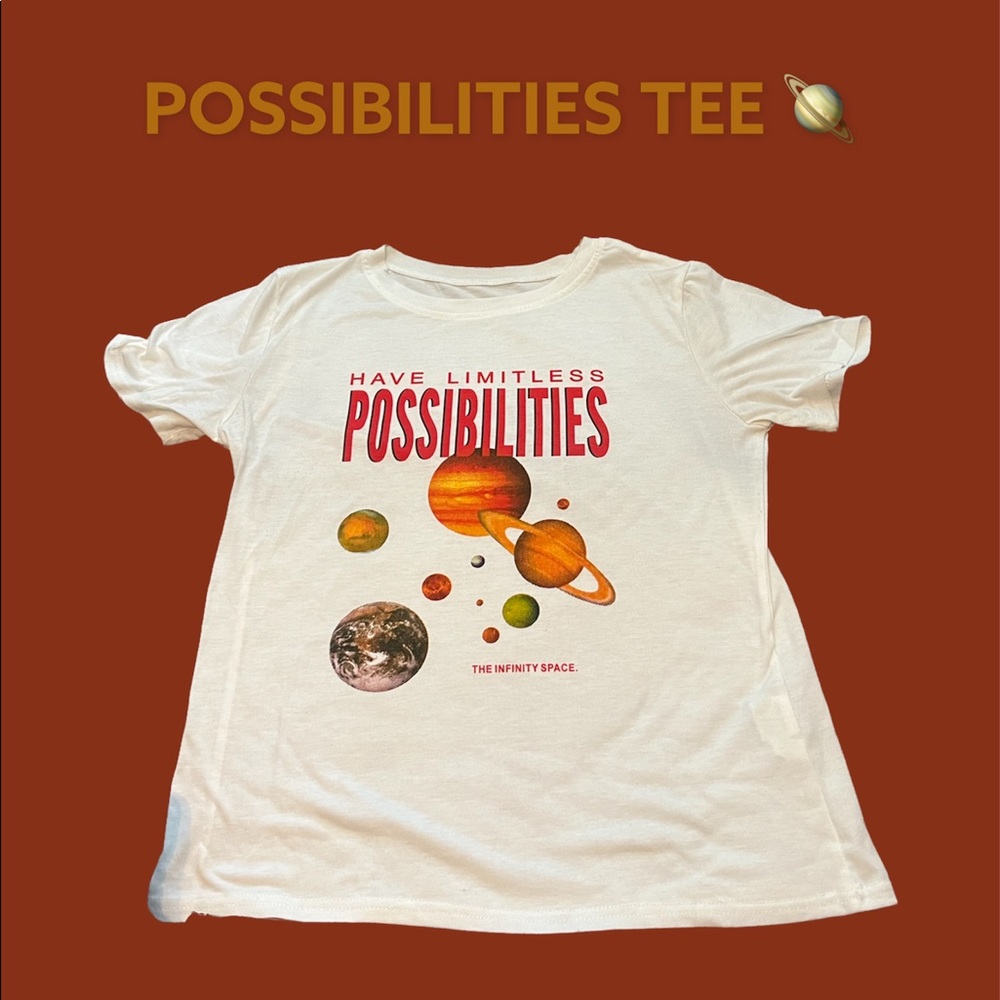 PLANETS GRAPHIC TEE